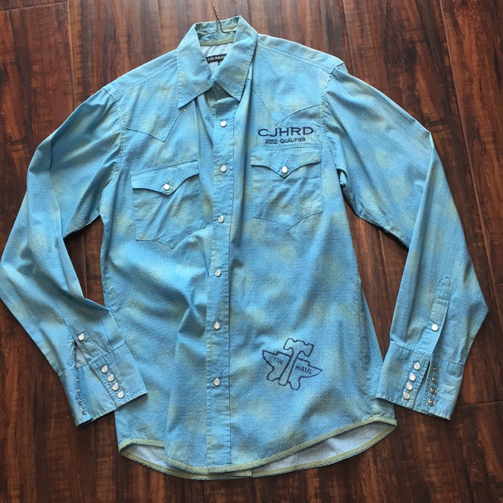 Tin Haul button up. Size small
